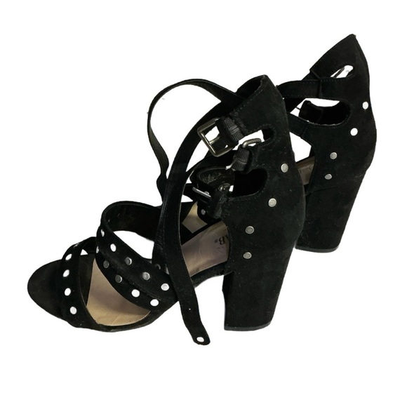 Shoes - Elegant Black Strappy Heels